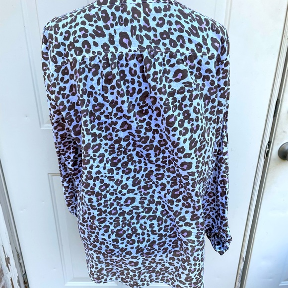 Loft Outlet, Animal pint, long sleeve, Blouse, Size M - Picture 2 of 5